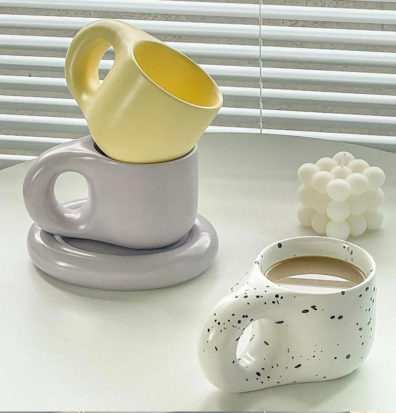 Cozy Duo – Cute Ceramic Coffee Cup & Saucer Set