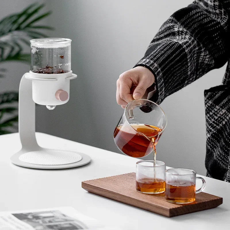 ClearBrew – Elegant Glass Tea & Coffee Infuser