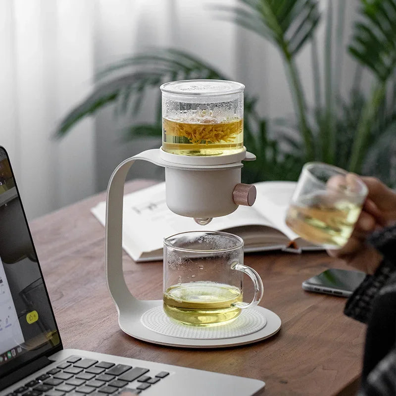 ClearBrew – Elegant Glass Tea & Coffee Infuser