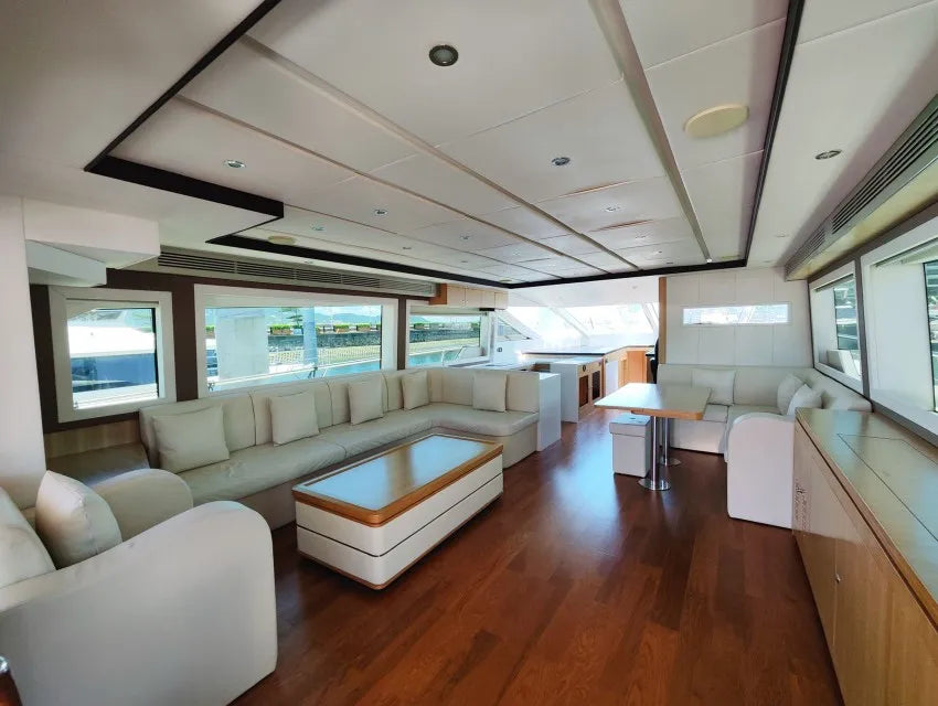 🚤 Prestige Voyager – Used Luxury Yacht & Jet Ski Combo