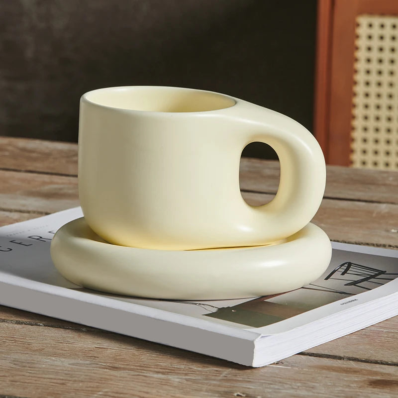 Cozy Duo – Cute Ceramic Coffee Cup & Saucer Set