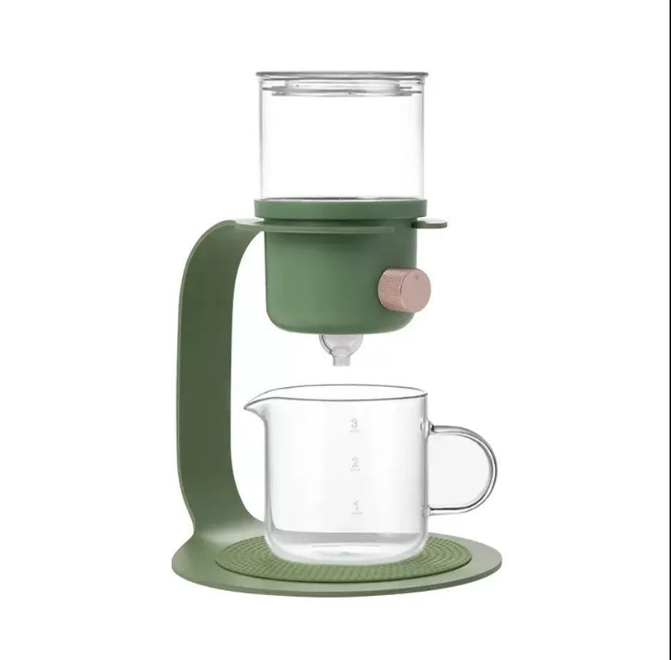ClearBrew – Elegant Glass Tea & Coffee Infuser