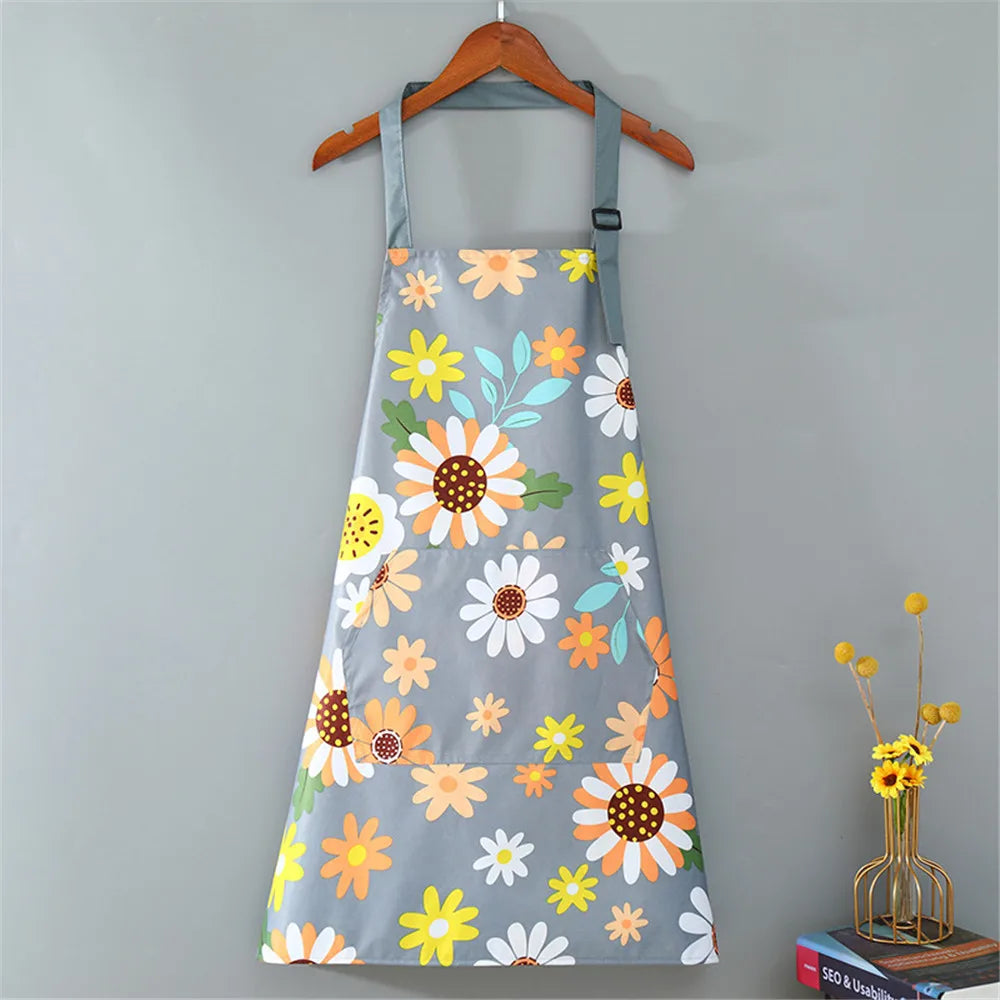 BlossomGuard Apron – Floral Shield for Everyday Chefs