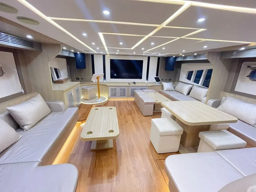 🚤 Prestige Voyager – Used Luxury Yacht & Jet Ski Combo