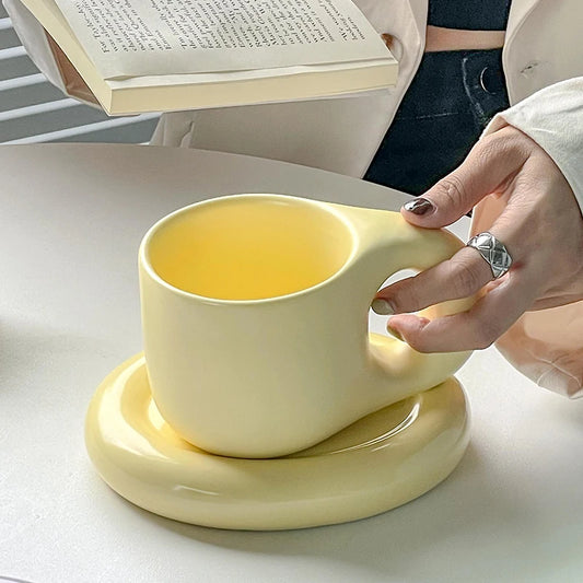 Cozy Duo – Cute Ceramic Coffee Cup & Saucer Set